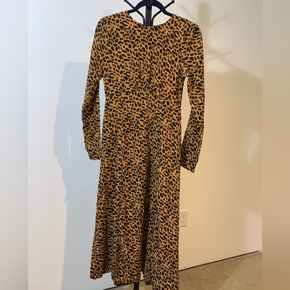 Missguided - Brown Leopard Print Long Sleeve Midi Dress, Size US 2 - Picture 10 of 10